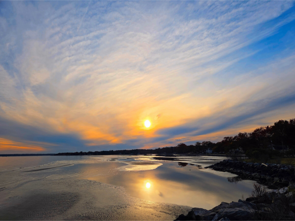 Main image Low water bay sunset