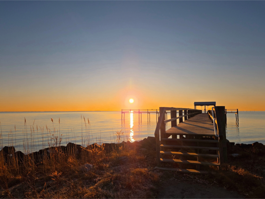 Main image Another Pier Sunrise on the Bay